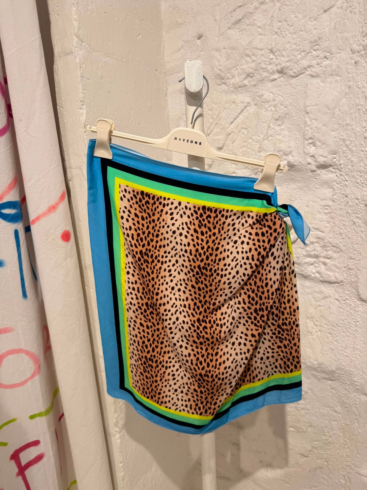 MULTICOLOR